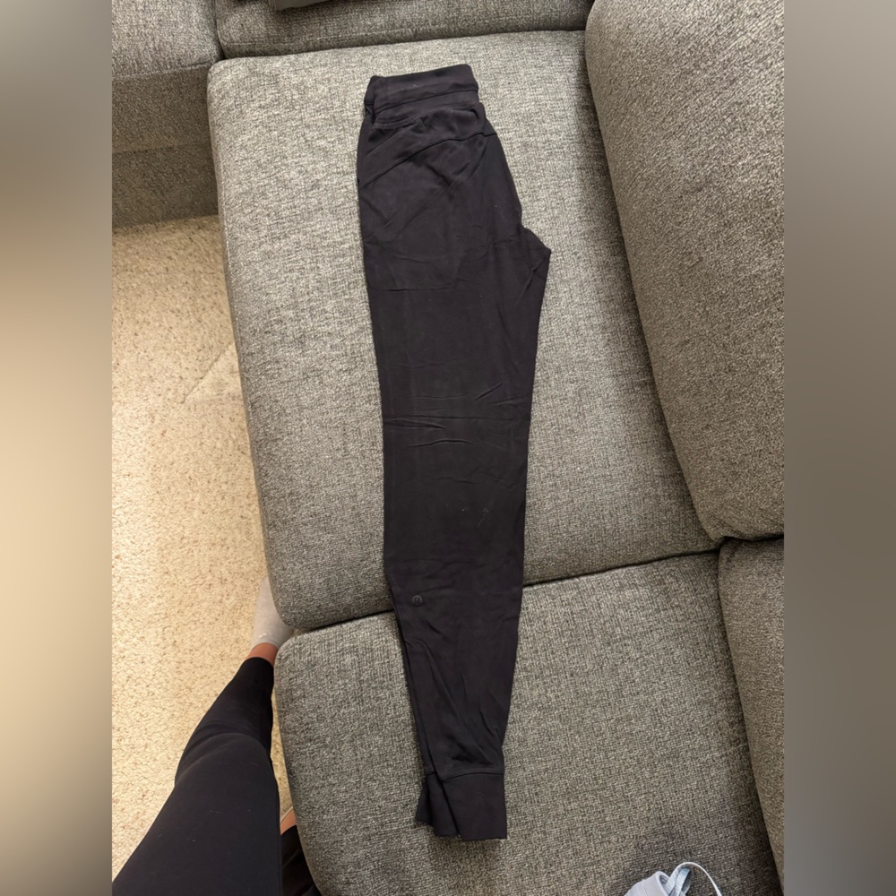 lululemon athletica Black Joggers 28”